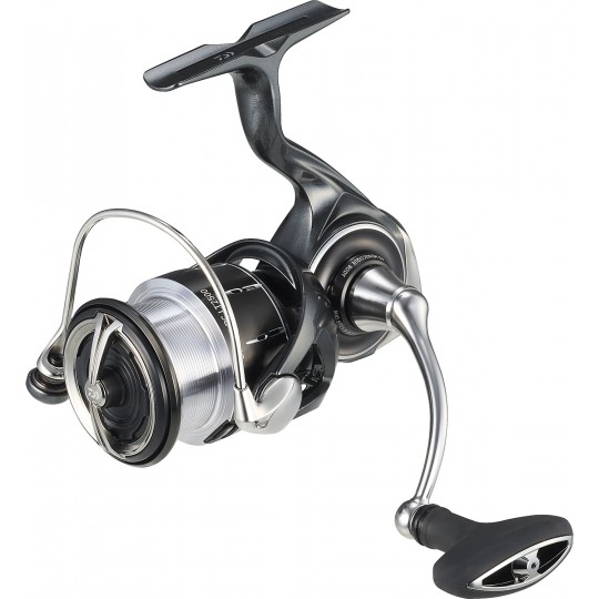 Carrete spinning Daiwa Luvias LT 2024