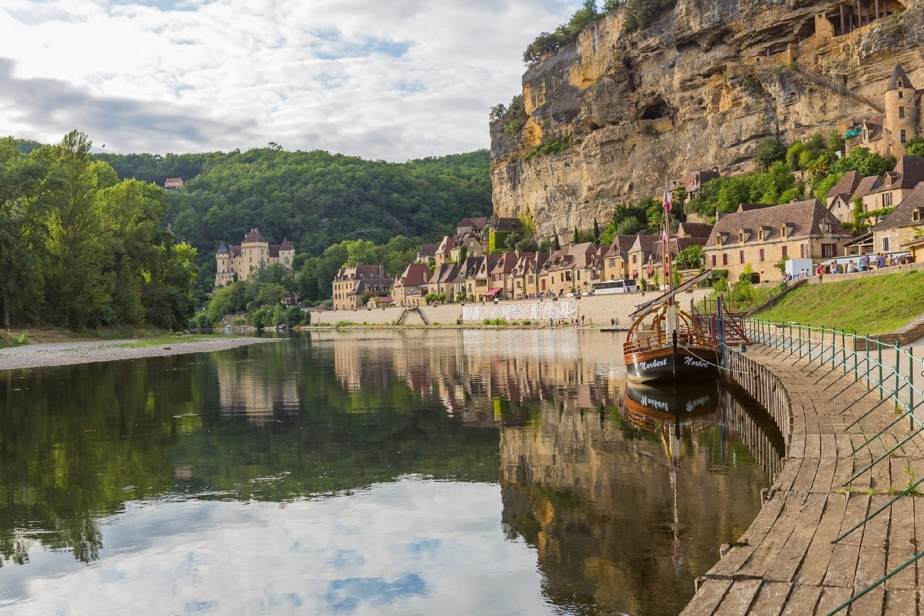 Les 10 Plus beaux endroits pour la pêche à la mouche en France - Leurre de  la pêche