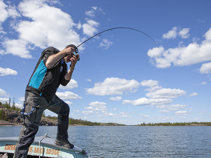 Pêcher aux cuillères ondulantes - Au fil des lacs